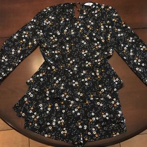 JACK BY BB DAKOTA MIDNIGHT OIL FLORAL ROMPER